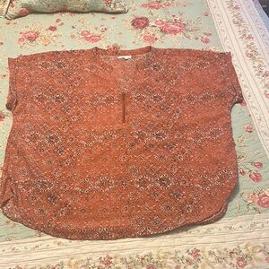 Maurices rust zip front Short Sleeve Blouse